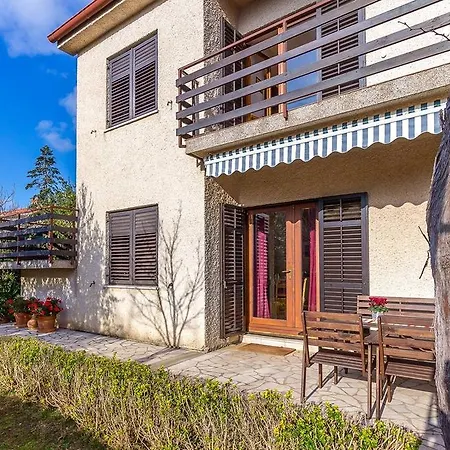 Mirna Apartment